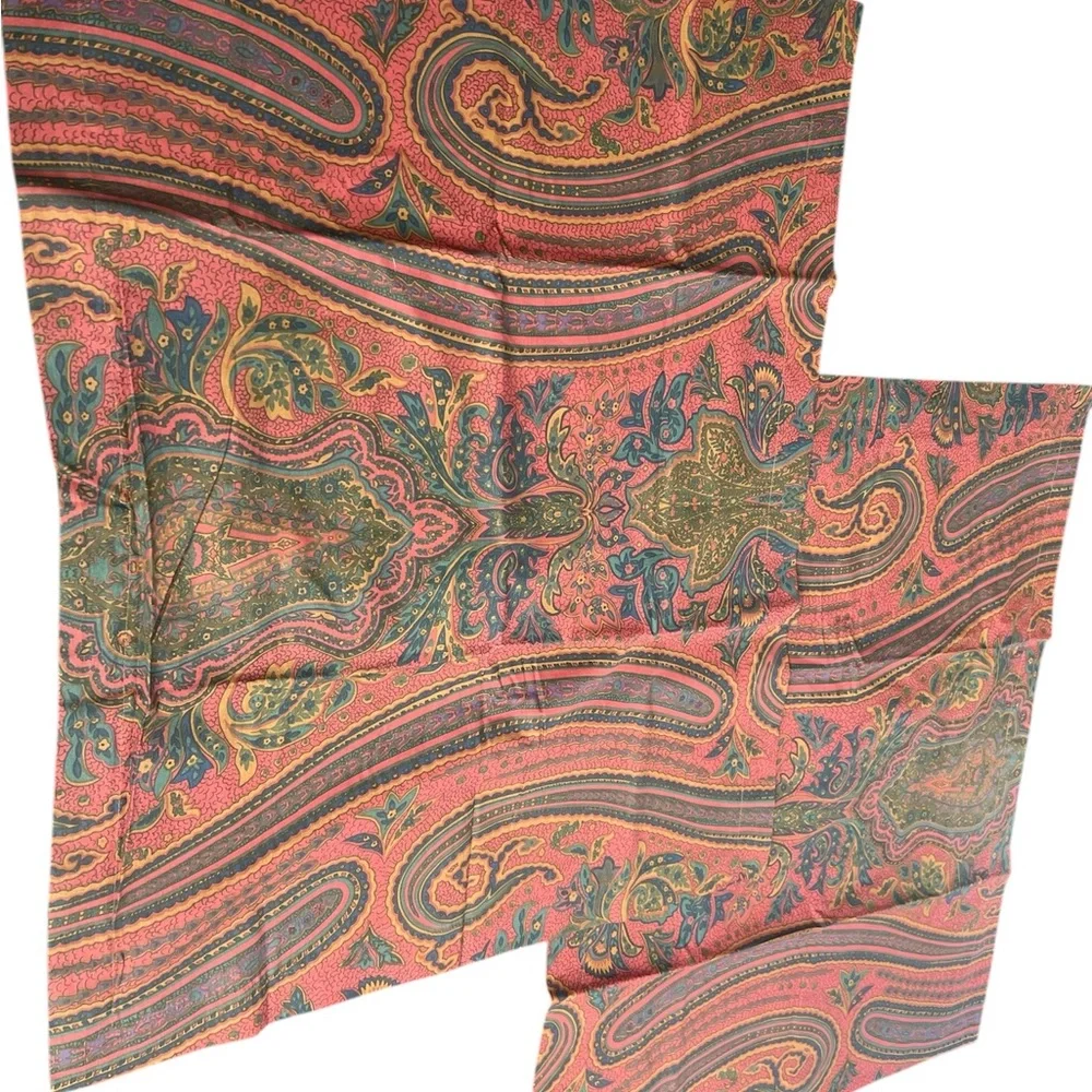 Ralph Lauren, 100% cotton pillowcases Paisley Pattern Fabric Rare  old money